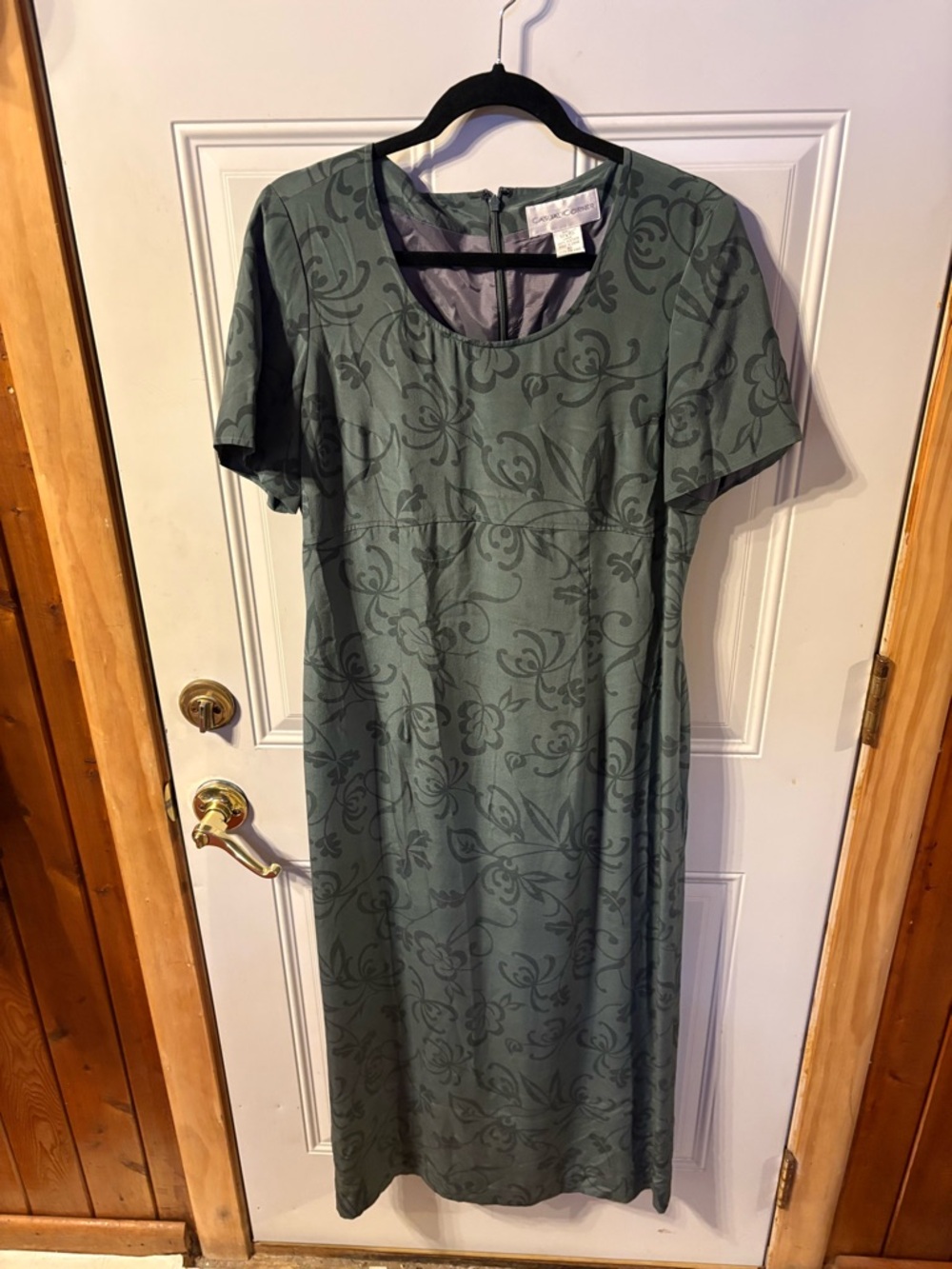 Vintage Casual Corner 100% Silk Midi Dress Size 10 Lined Green Floral Sheath